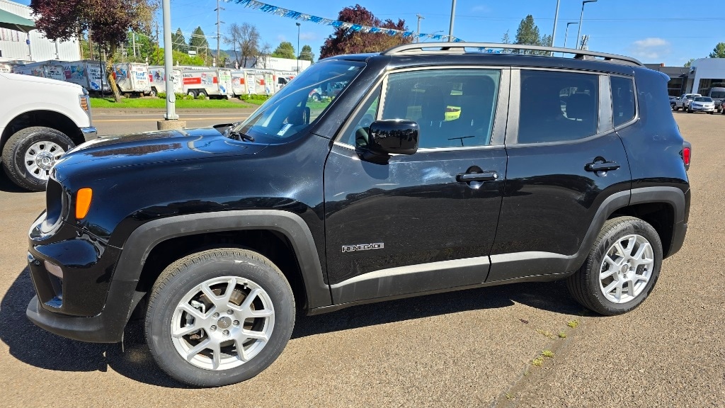 Used 2019 Jeep Renegade Latitude with VIN ZACNJBBB0KPK60034 for sale in Corvallis, OR