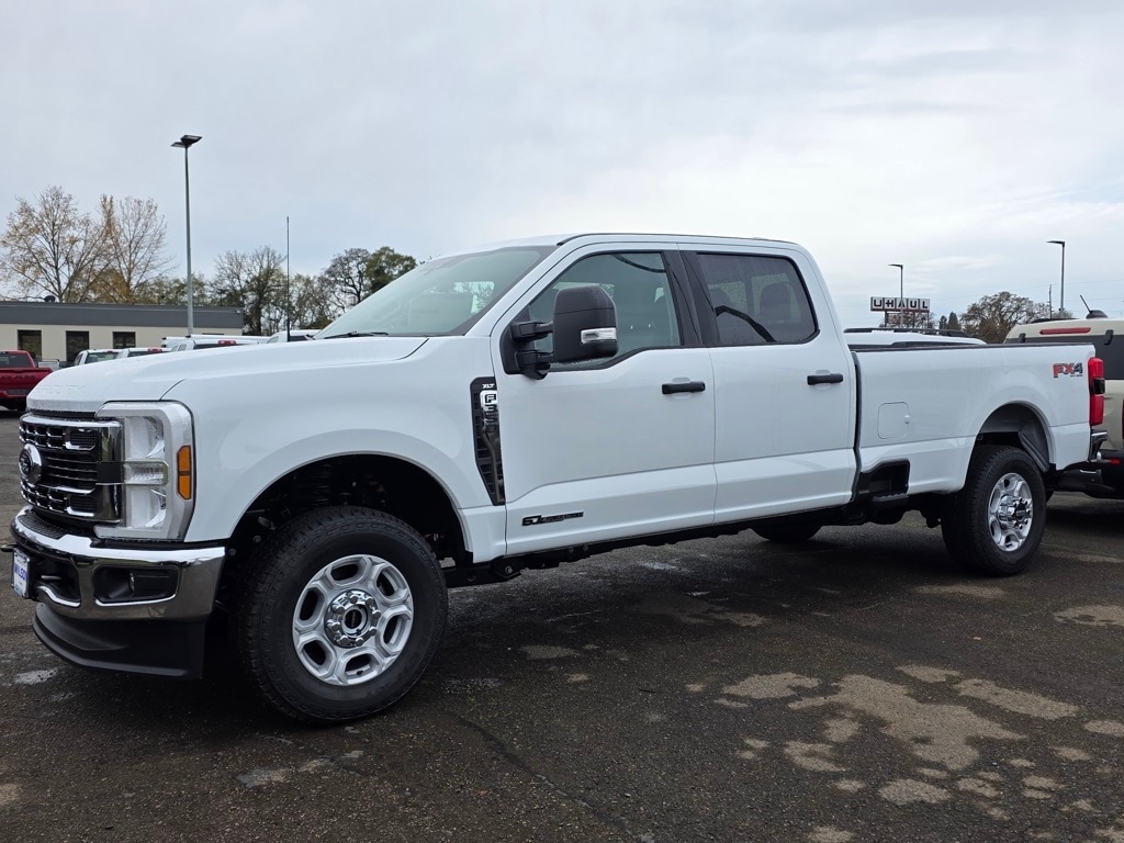 2026 Ford F-350 Super Duty XLT's photo