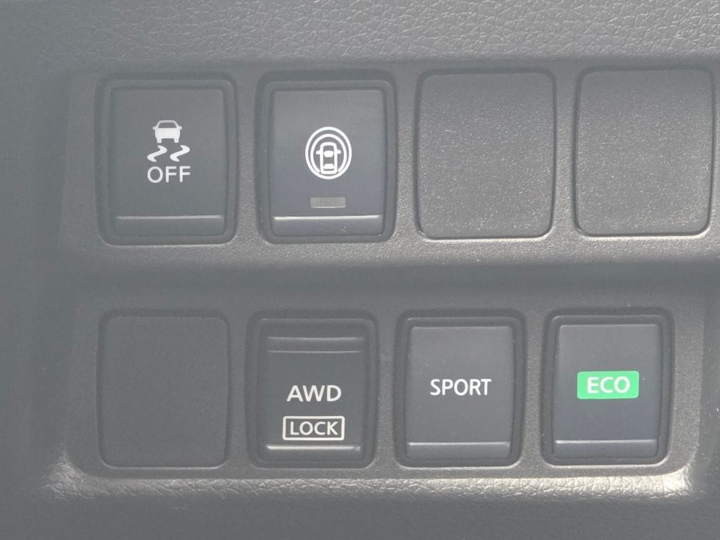 2022 Nissan Rogue Sport S - Photo 19