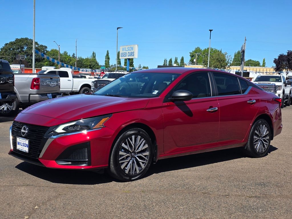 2024 Nissan Altima SV