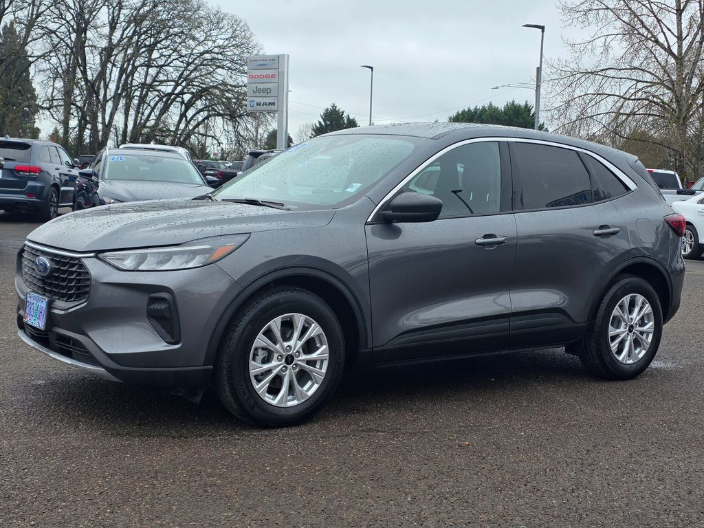 2023 Ford Escape SUV 