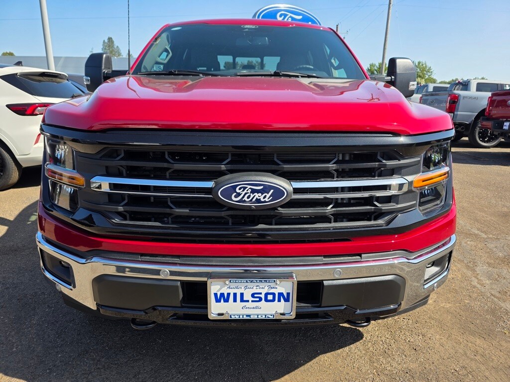 2025 Ford F-150 XLT photo 3