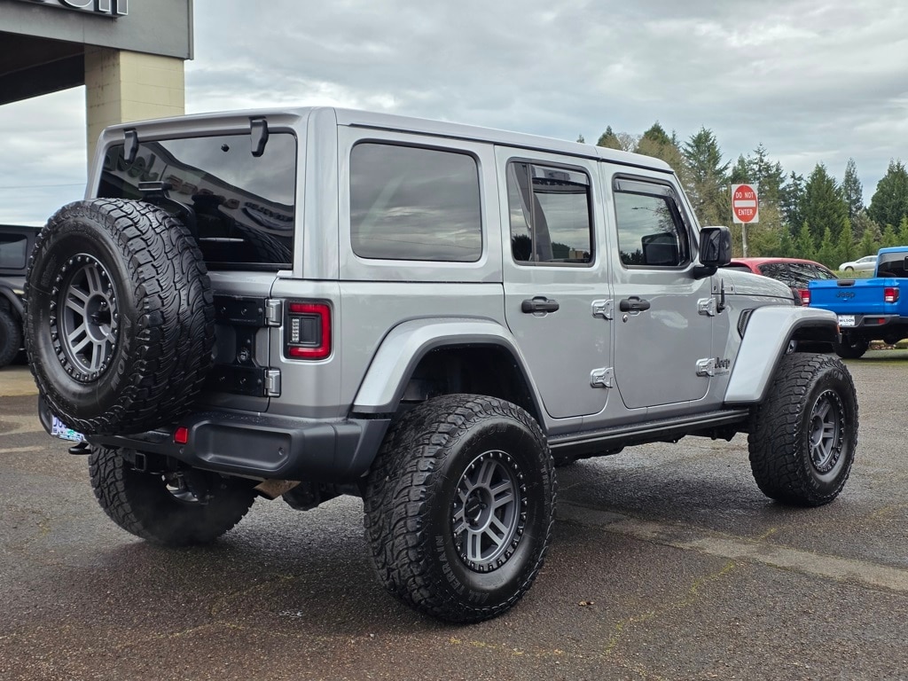 2019 Jeep Wrangler Unlimited Moab photo 2