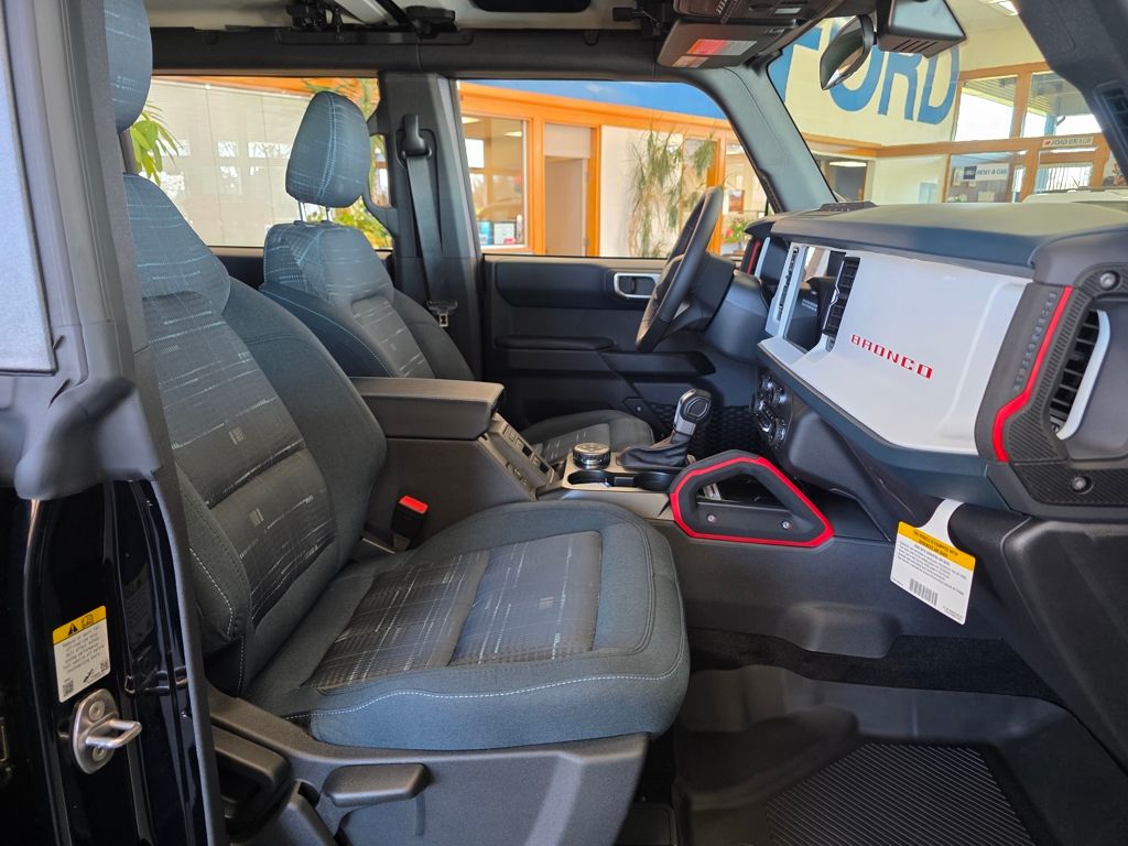 2025 Ford Bronco 4-Door Heritage Editon - Photo 20