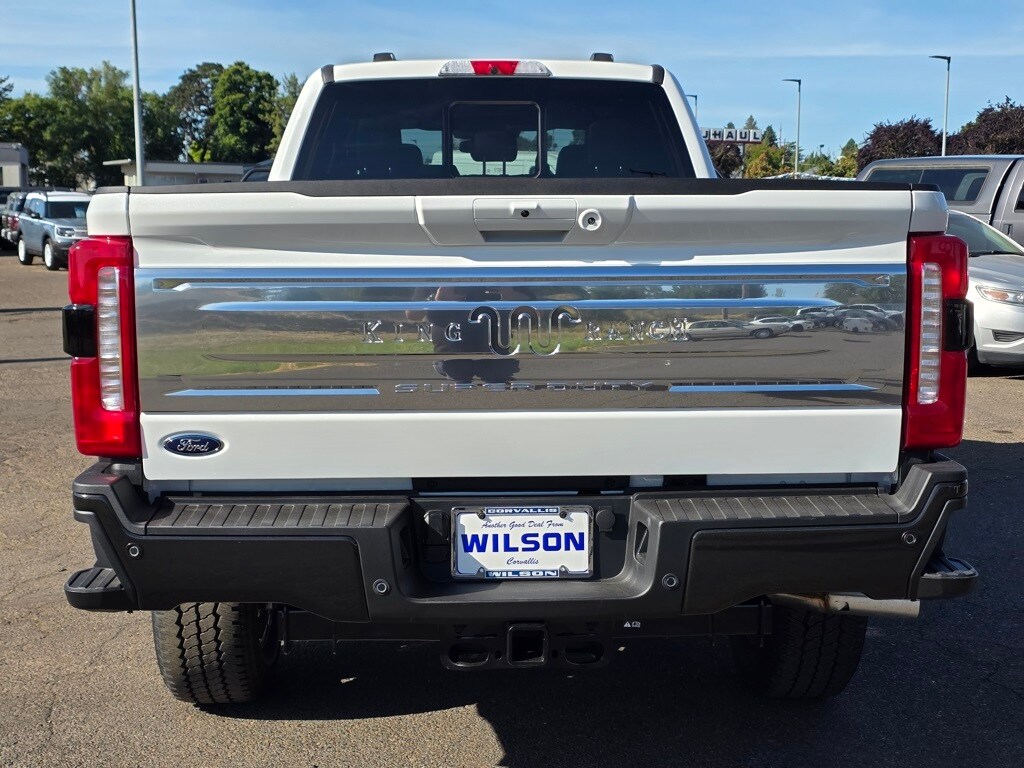 2025 Ford F-350 photo 4