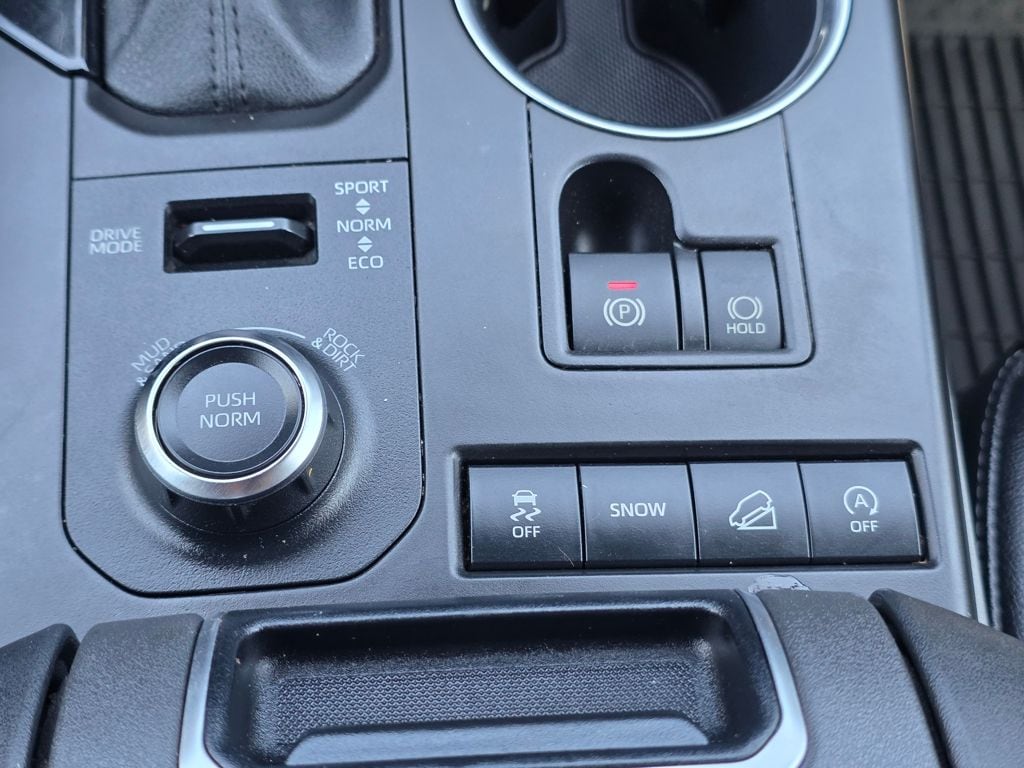 2021 Toyota Highlander XSE - Photo 18