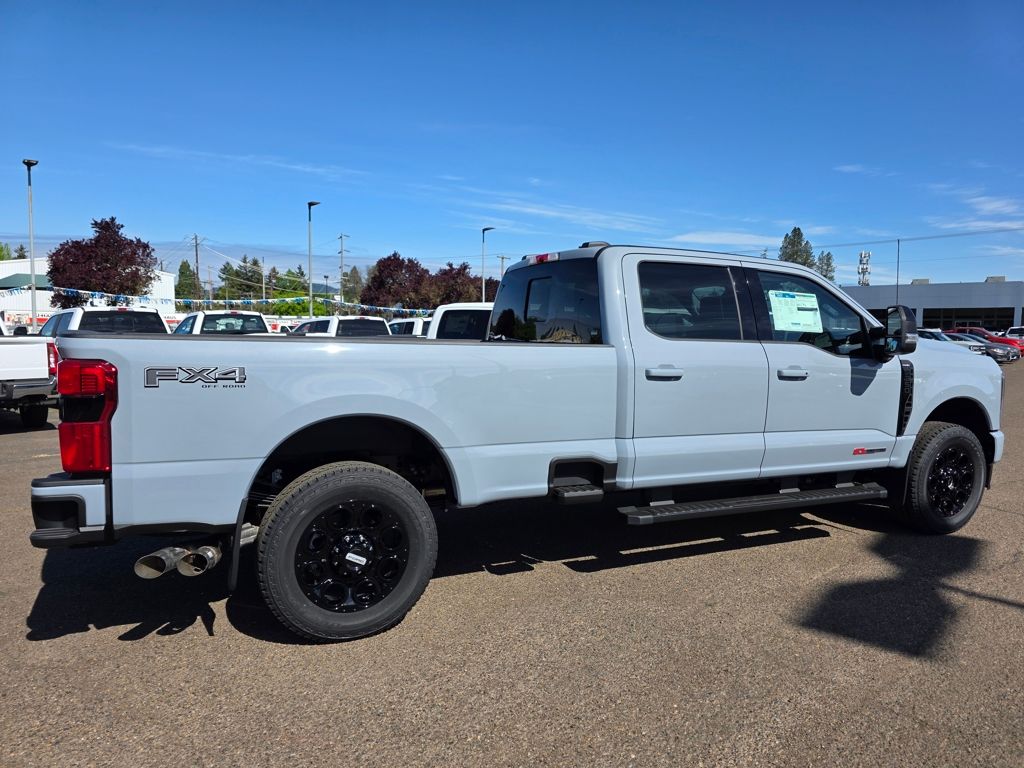 2025 Ford F-350 Super Duty Lariat - Photo 28