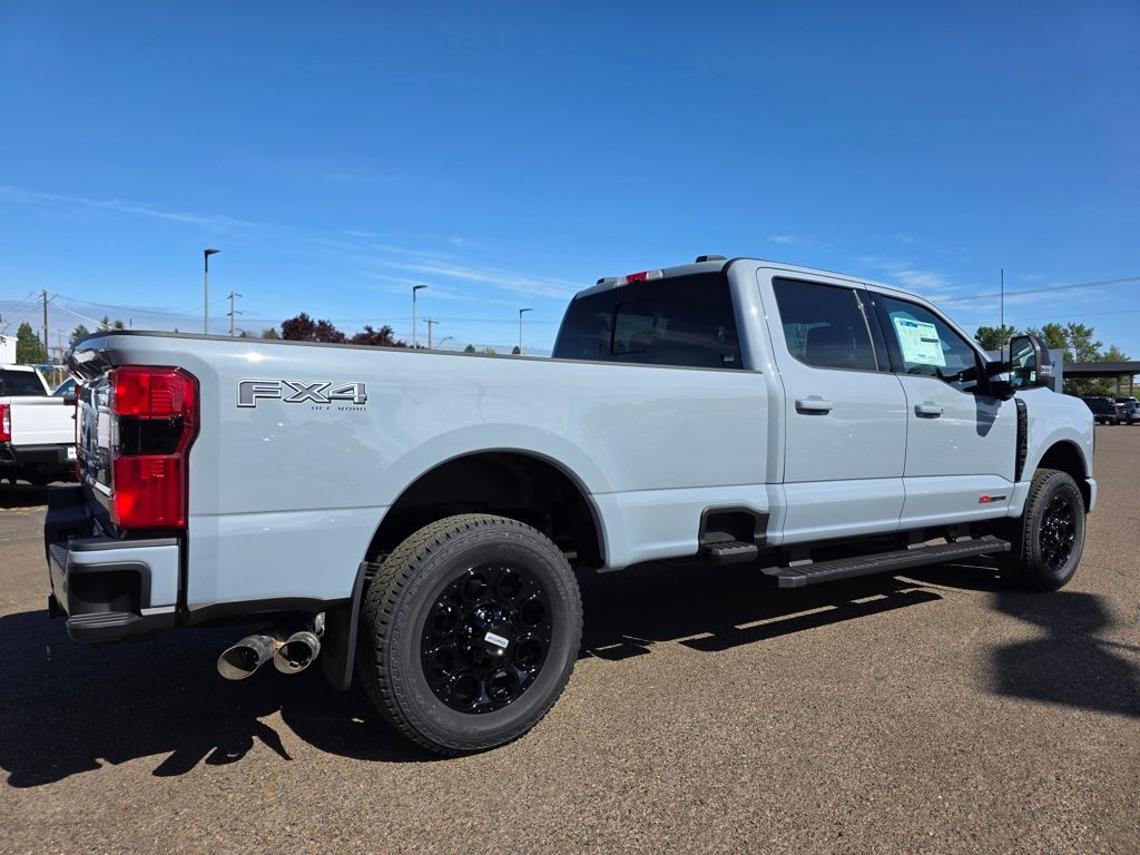2025 Ford F-350 Super Duty Lariat - Photo 26