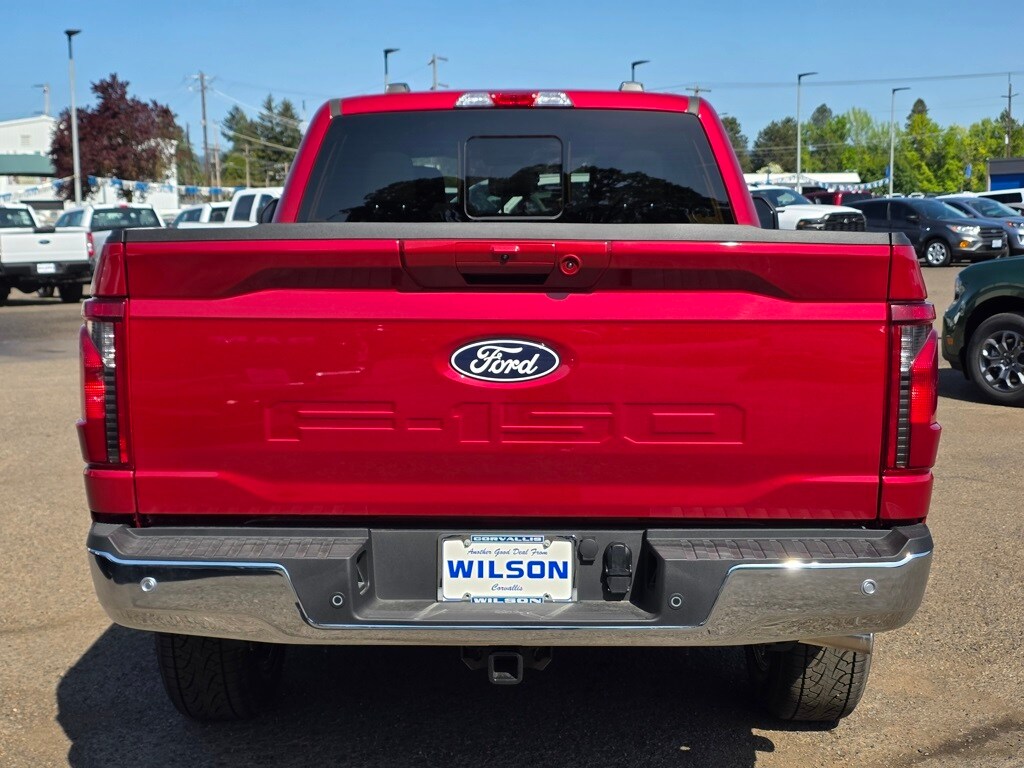 2025 Ford F-150 XLT photo 4