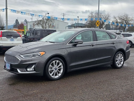 2020 Ford Fusion Energi Titanium Sedan