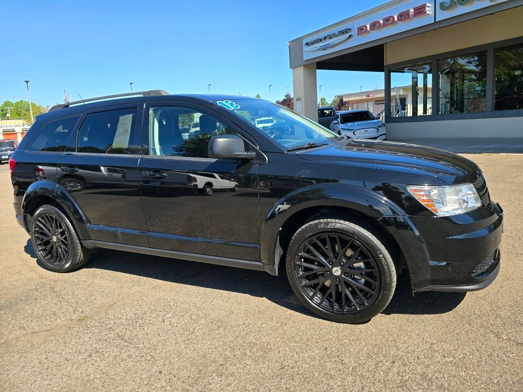 Used 2018 Dodge Journey SE with VIN 3C4PDCAB4JT183024 for sale in Corvallis, OR