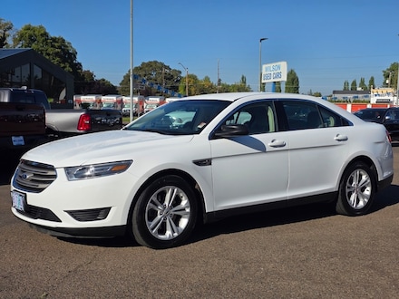 2016 Ford Taurus SE Sedan