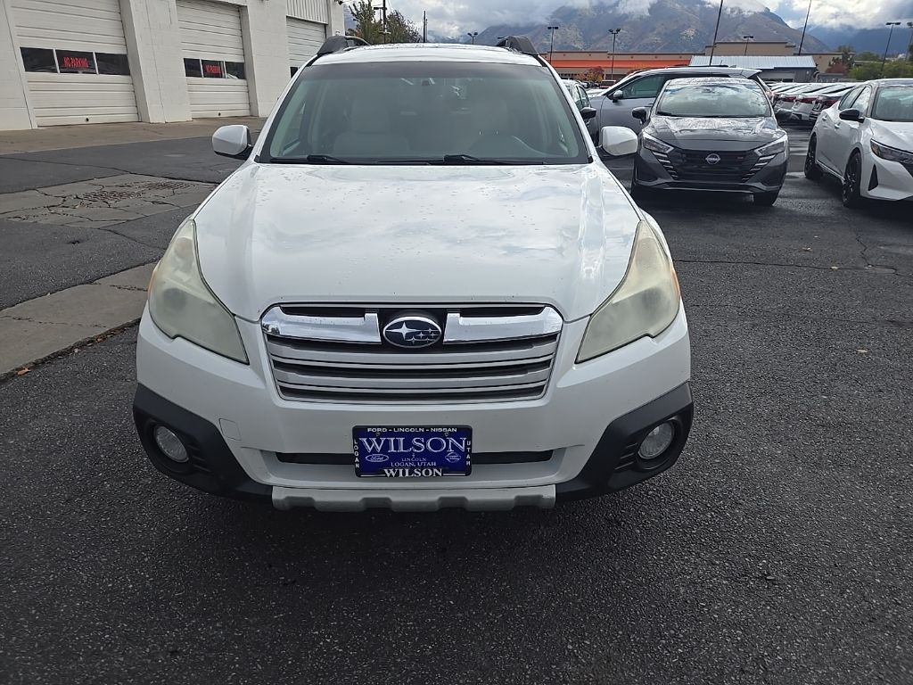 Used 2014 Subaru Outback 2.5i Limited with VIN 4S4BRBLC3E3312041 for sale in Logan, UT