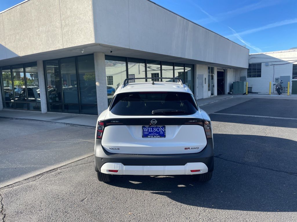2026 Nissan KICKS SR AWD - Photo 6