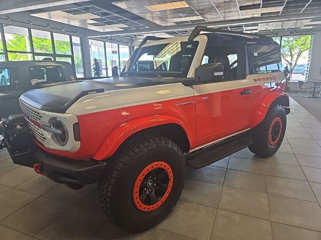 2025 Ford Bronco Stroppe 4x4's photo