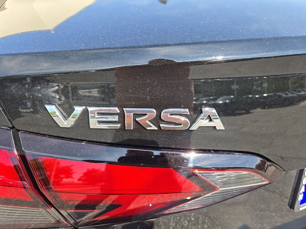 2025 Nissan Versa Sedan SV - Photo 38