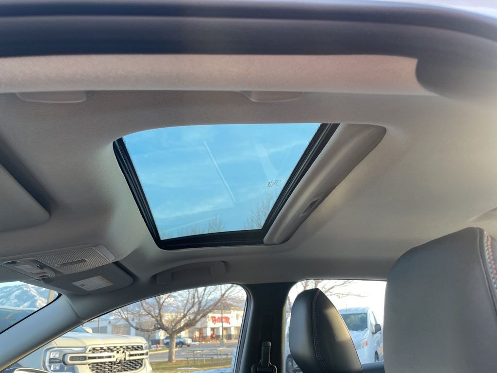 2026 Nissan Sentra SR - Photo 22