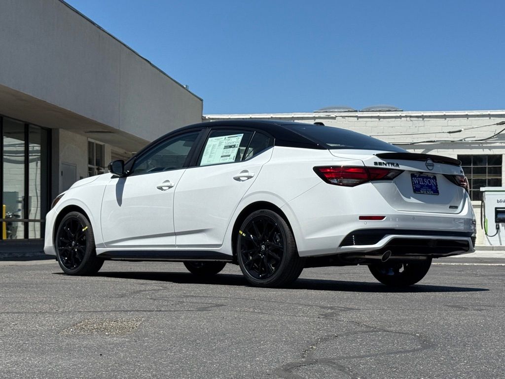 2025 Nissan Sentra SR - Photo 7