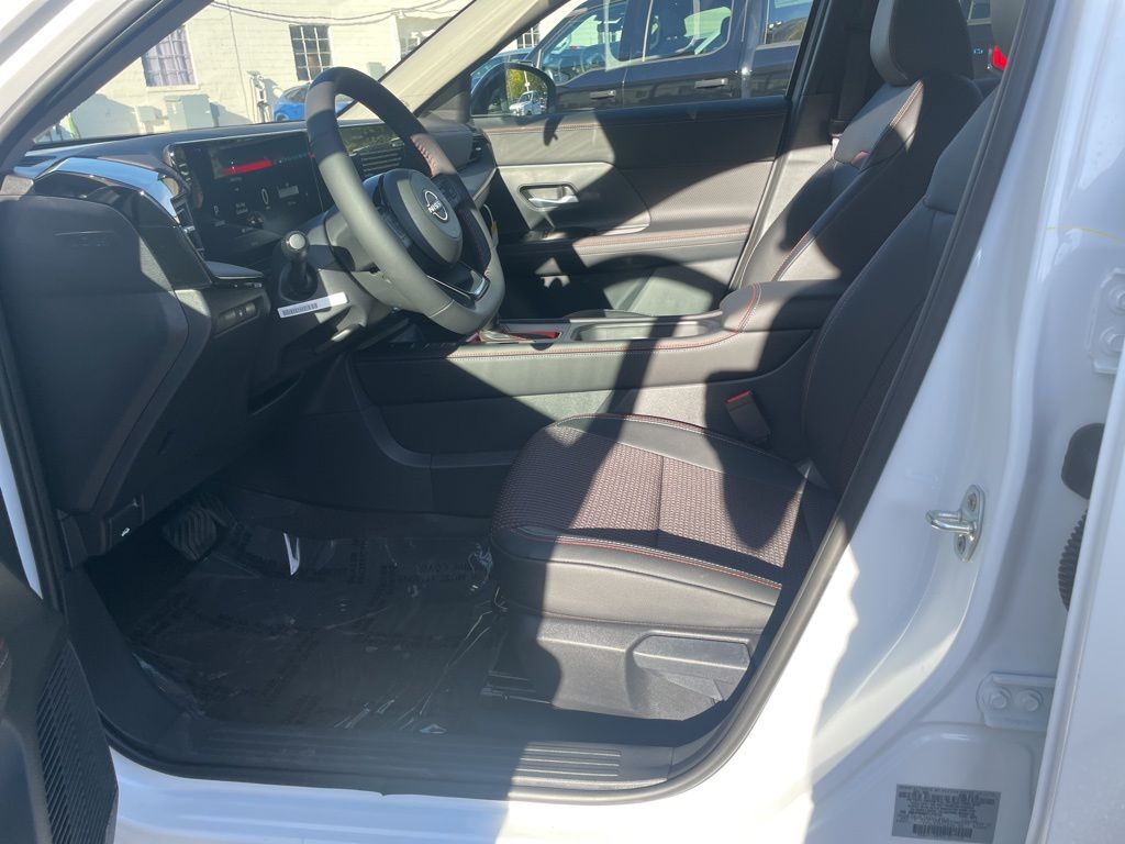 2026 Nissan KICKS SR AWD - Photo 11