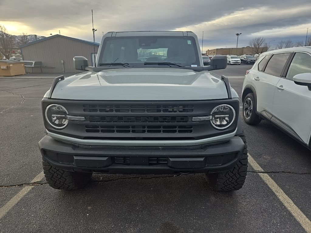 2022 Ford Bronco 2-Door Base's photo