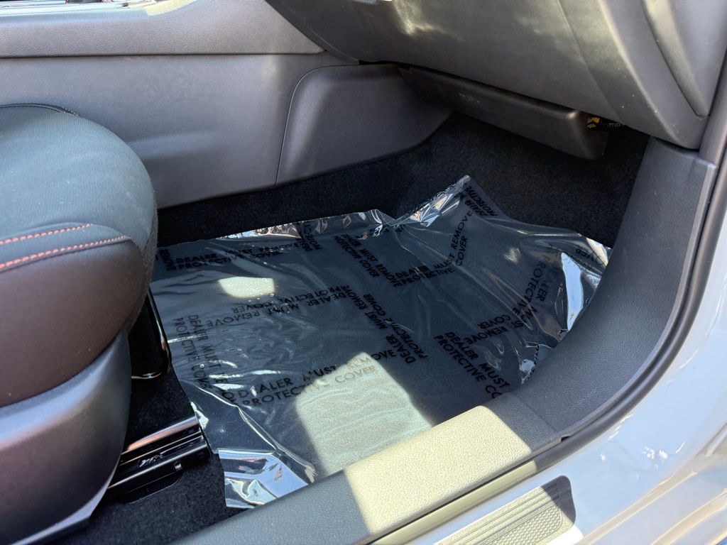 2025 Nissan Sentra SR - Photo 27