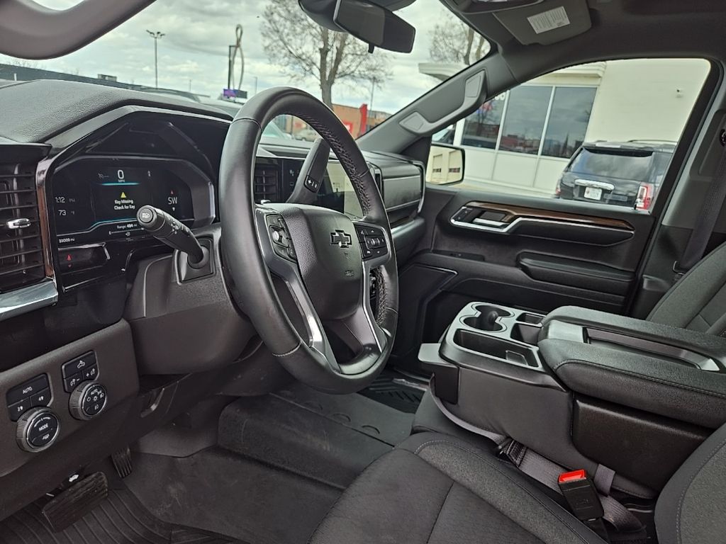 2024 Chevrolet Silverado 1500 RST - Photo 12