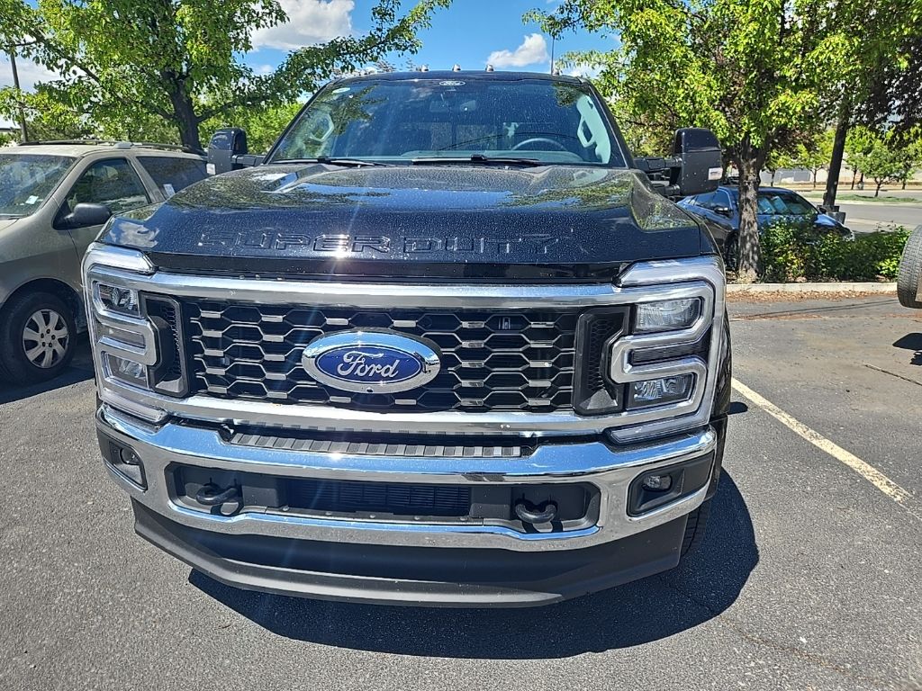2026 Ford F-450 Lariat 4x4 Crew Cab 8' Box DRW's photo