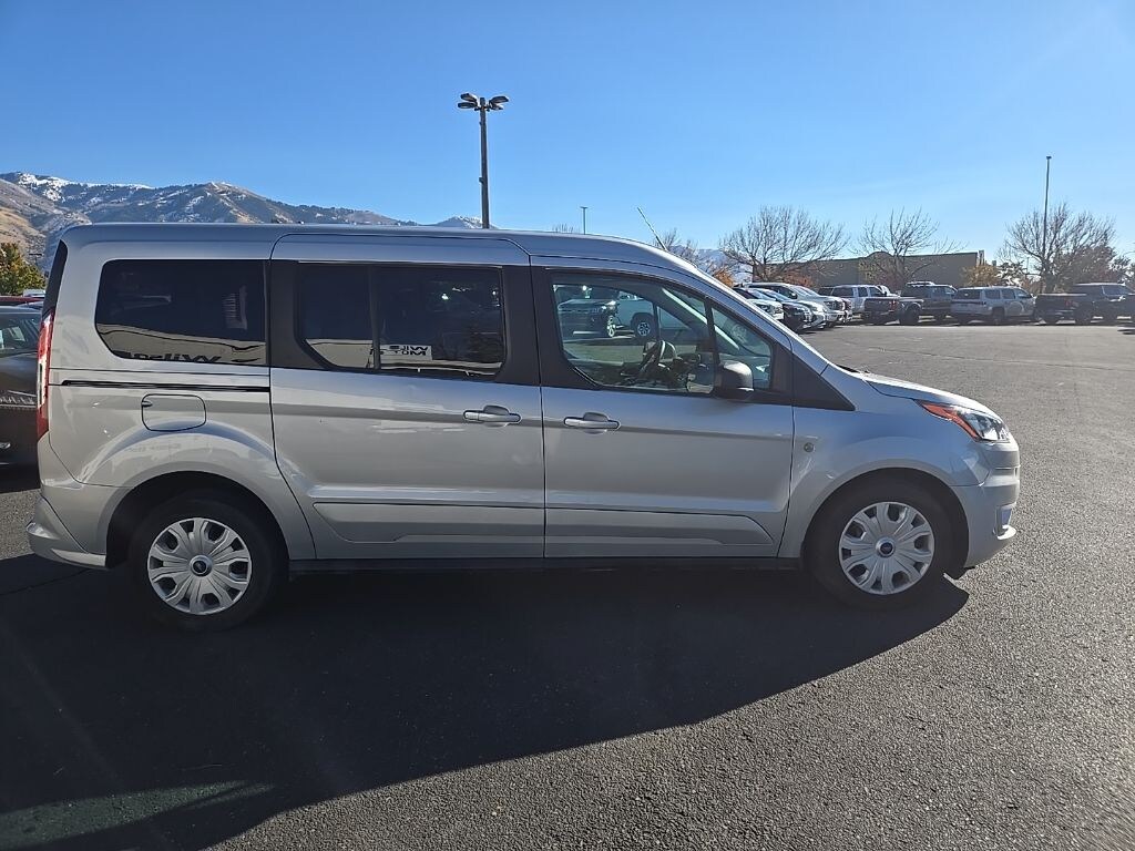 Used 2022 Ford Transit Connect XLT w/Rear Liftgate Wagon Passenger Wagon LWB