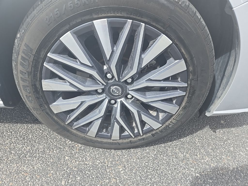 2023 Nissan Altima SV - Photo 36