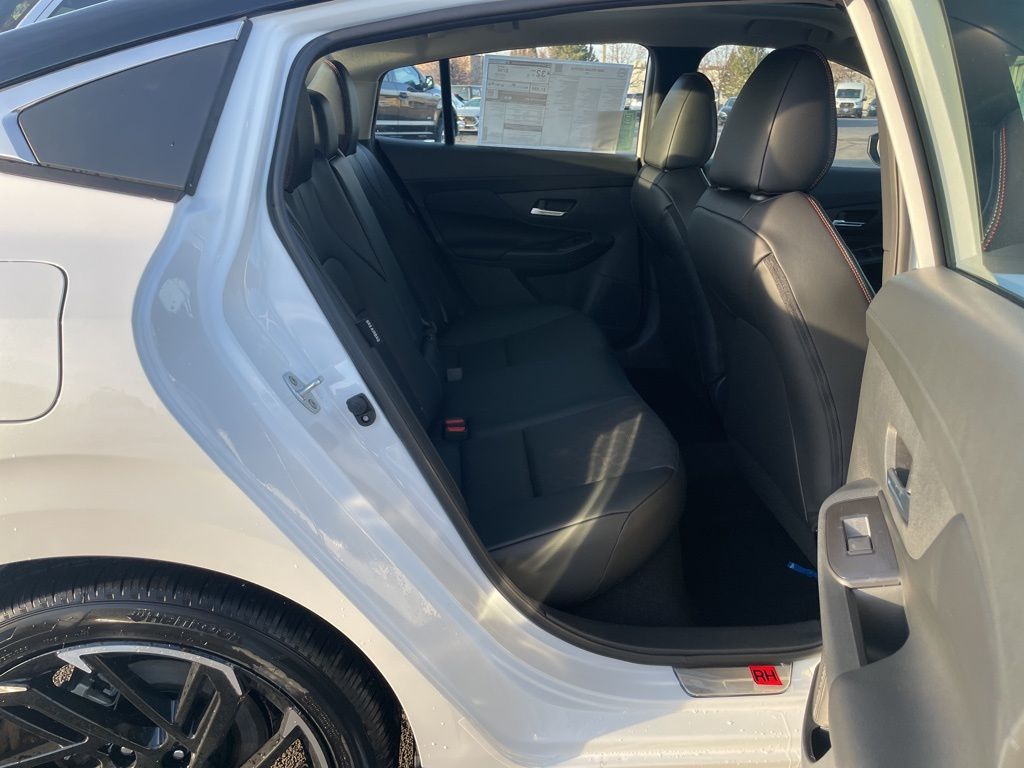 2026 Nissan Sentra SR - Photo 27