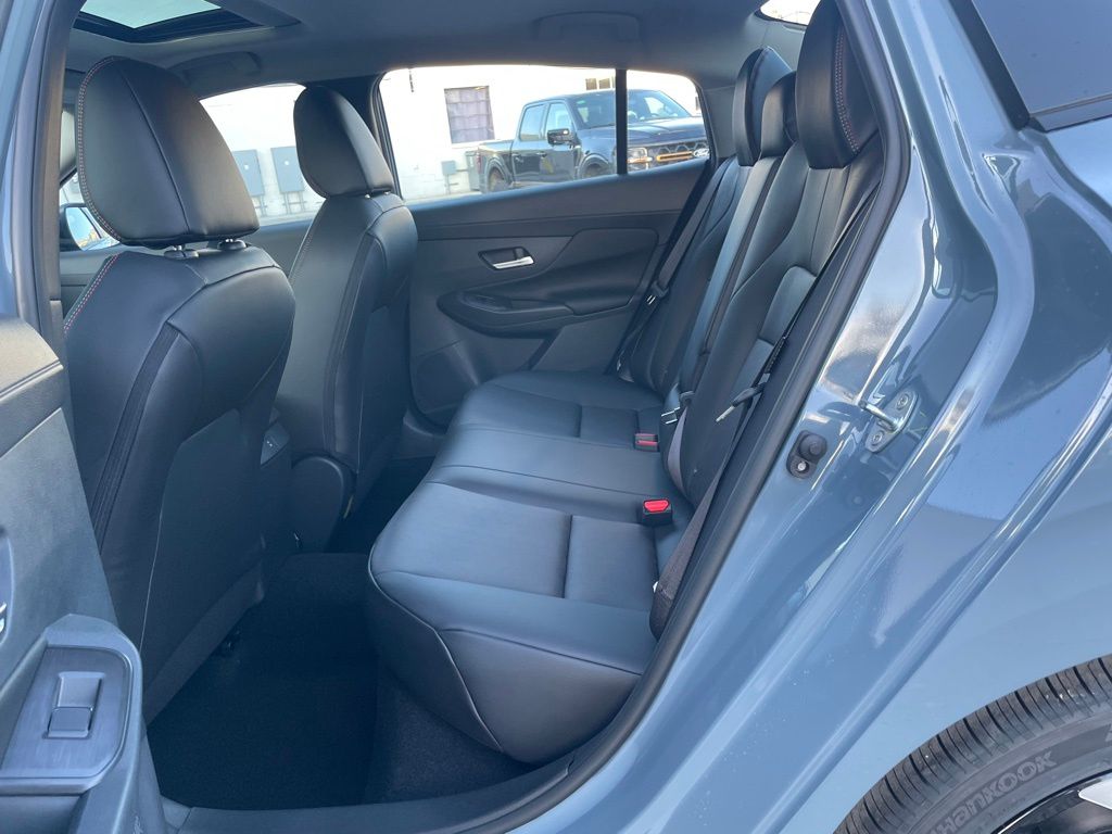 2026 Nissan Sentra SR - Photo 21