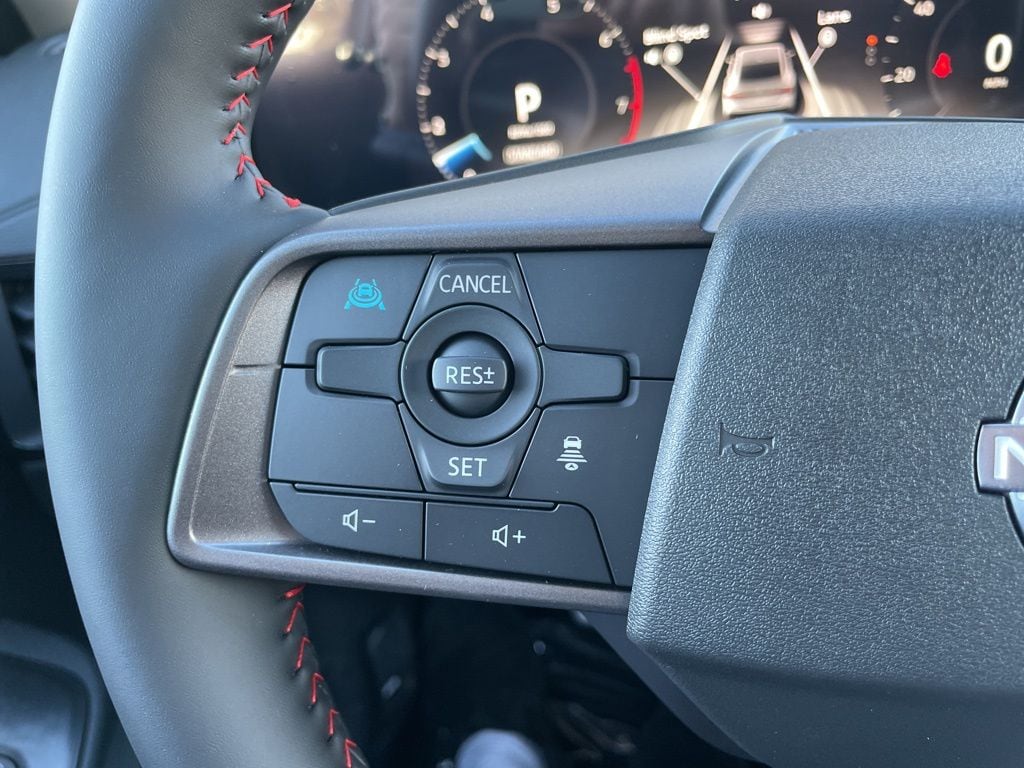 2026 Nissan Sentra SR - Photo 13