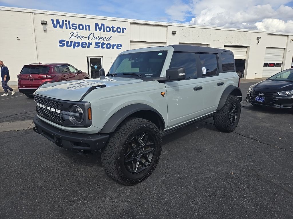 2024 Ford Bronco 4-Door Badlands's photo