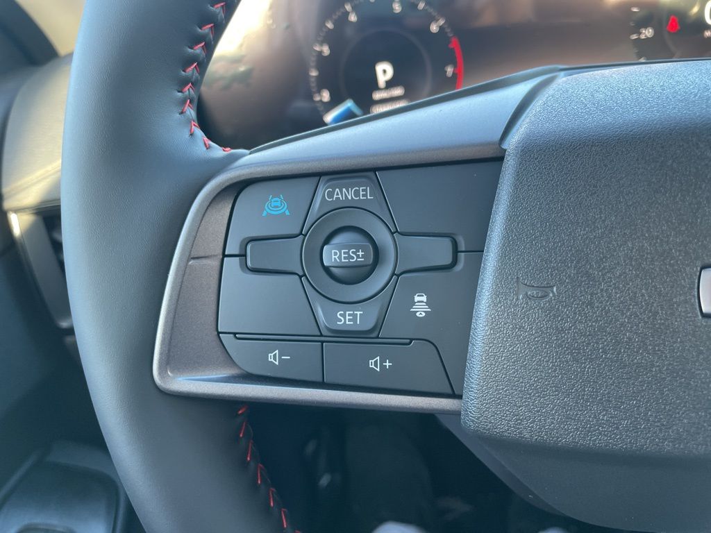2026 Nissan Sentra SR - Photo 13