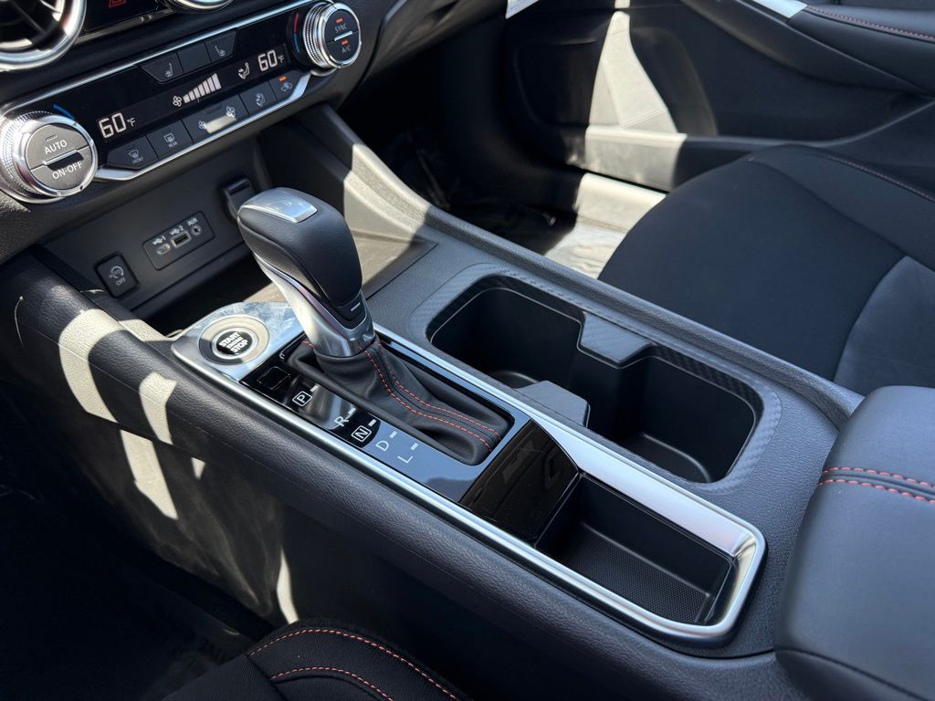 2025 Nissan Sentra SR - Photo 20