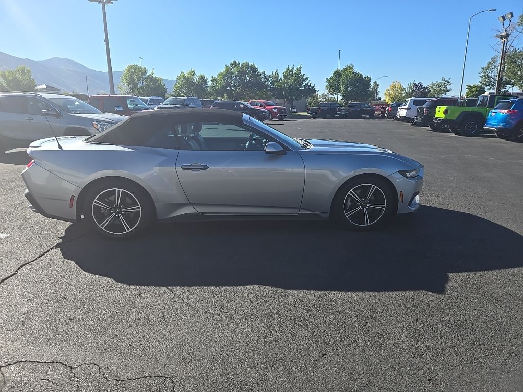 2024 Ford Mustang EcoBoost Premium Convertible photo 4