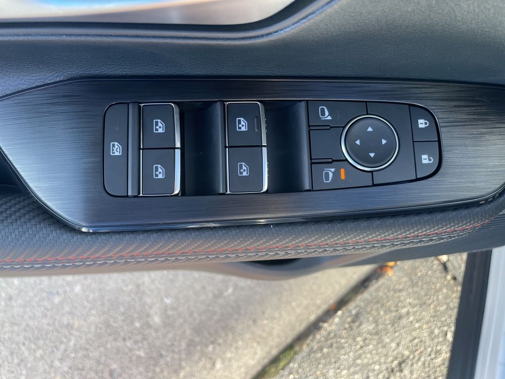 2026 Nissan KICKS SR AWD - Photo 9