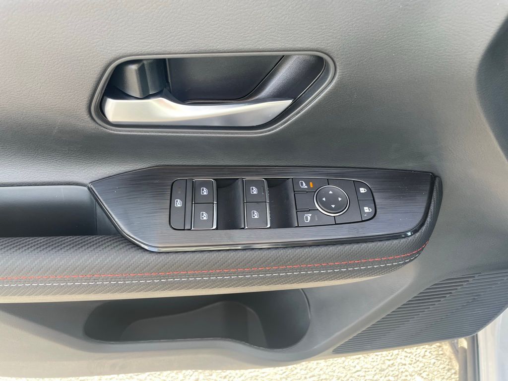 2026 Nissan KICKS SR AWD - Photo 9