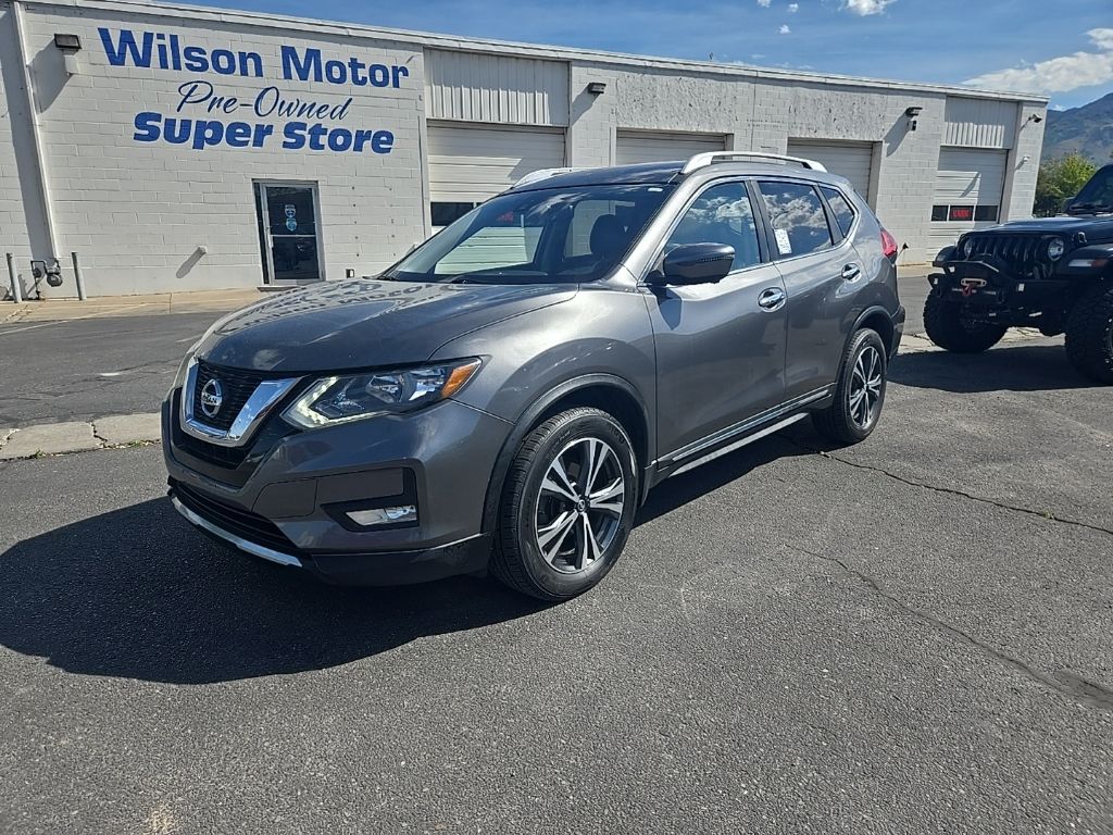 2017 Nissan Rogue SL AWD's photo