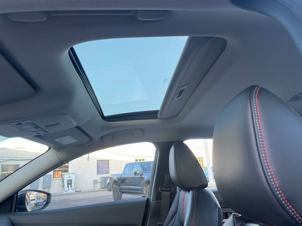 2026 Nissan Sentra SR - Photo 20