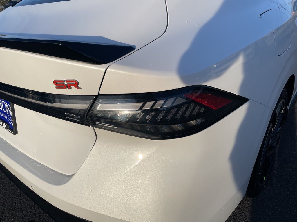 2026 Nissan Sentra SR - Photo 35