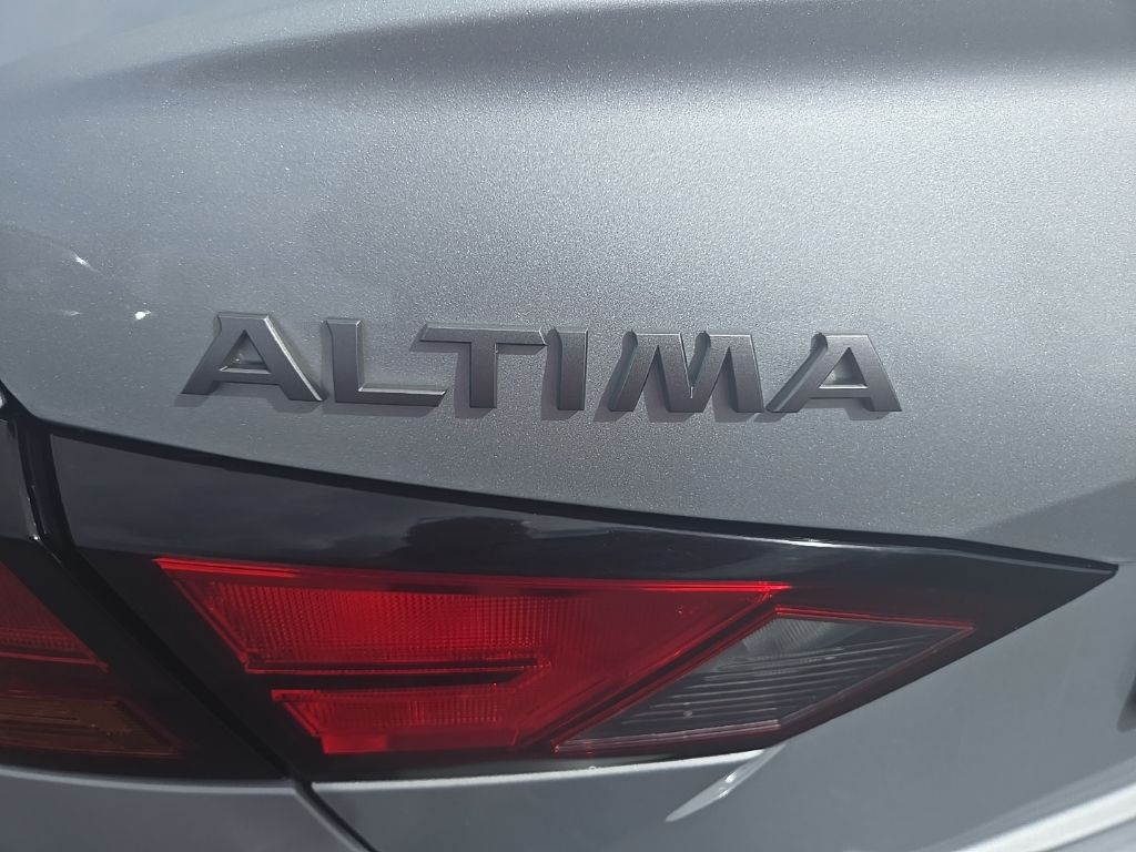 2023 Nissan Altima SV - Photo 41