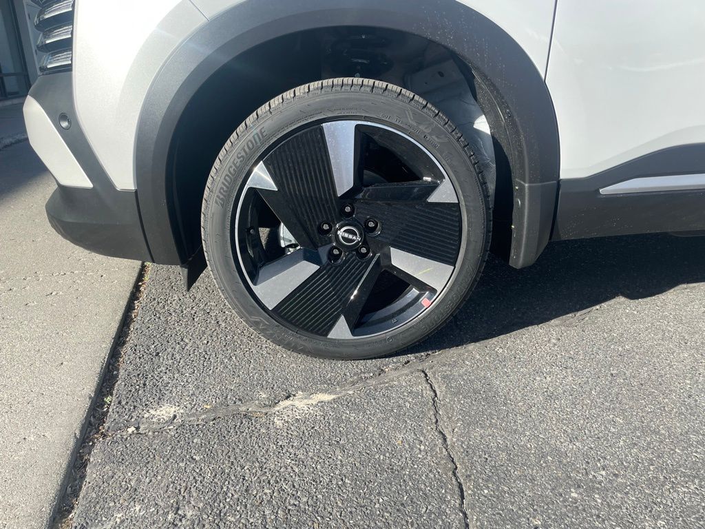 2026 Nissan KICKS SR AWD - Photo 38