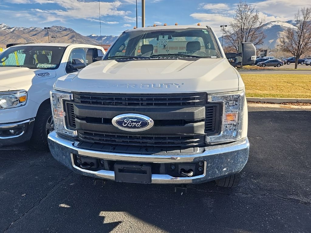 2018 Ford F-350 Super Duty's photo