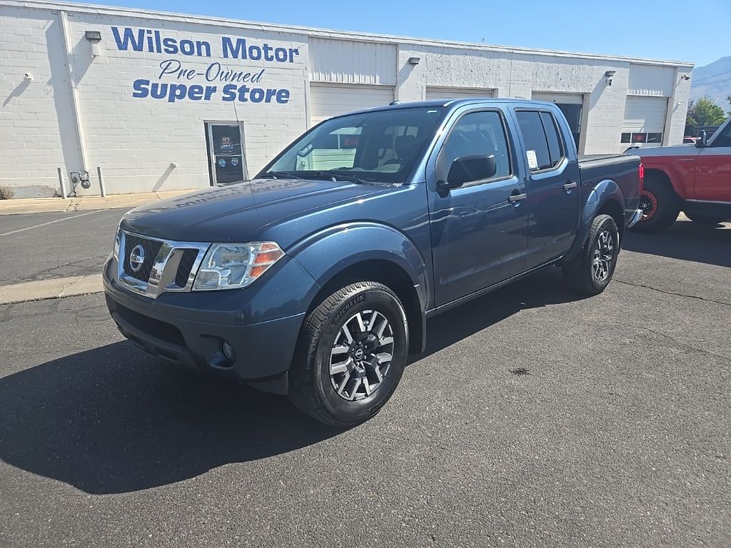 2014 Nissan Frontier 4.0 SV Crew Cab 4X4 AT SWB's photo