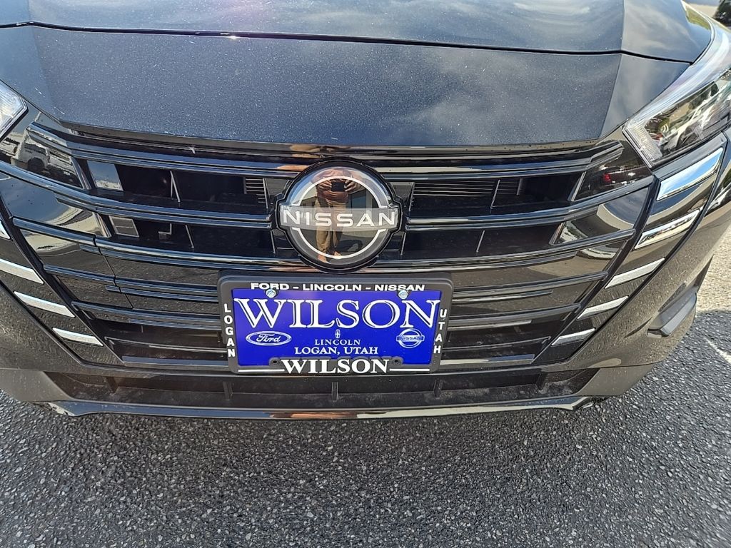 2025 Nissan Versa Sedan SV - Photo 29