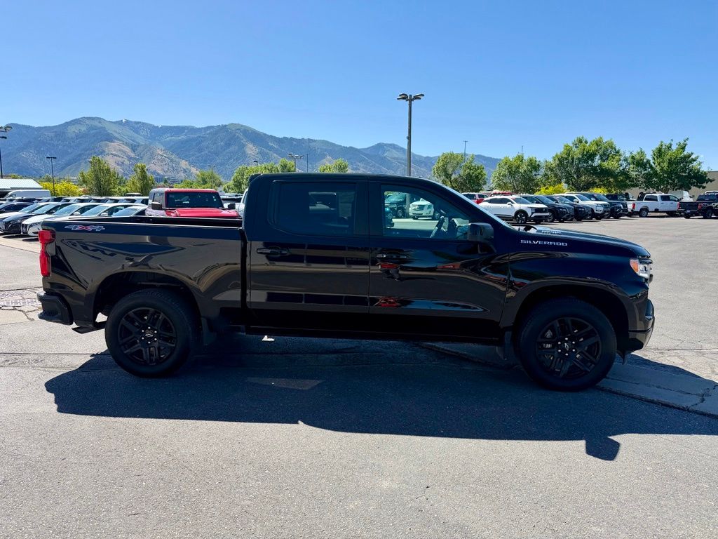 2024 Chevrolet Silverado 1500 RST - Photo 5