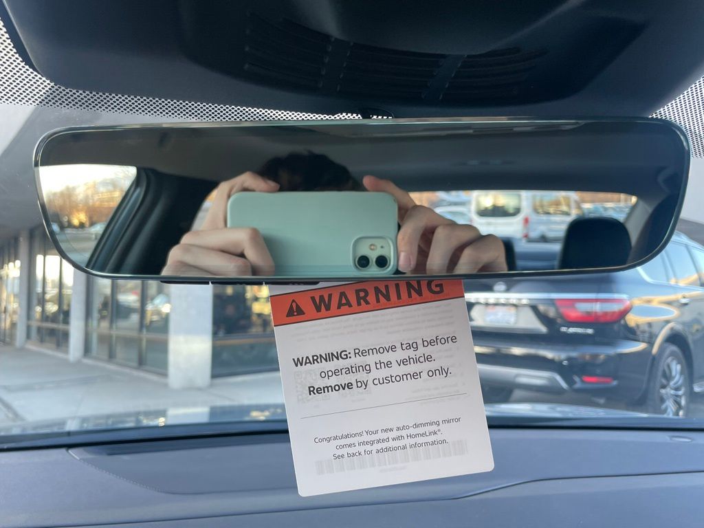 2026 Nissan Sentra SR - Photo 19