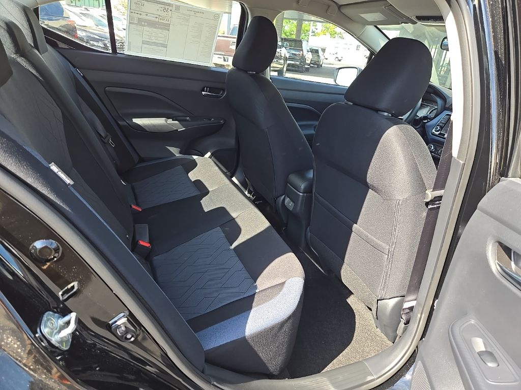 2025 Nissan Versa Sedan SV - Photo 25