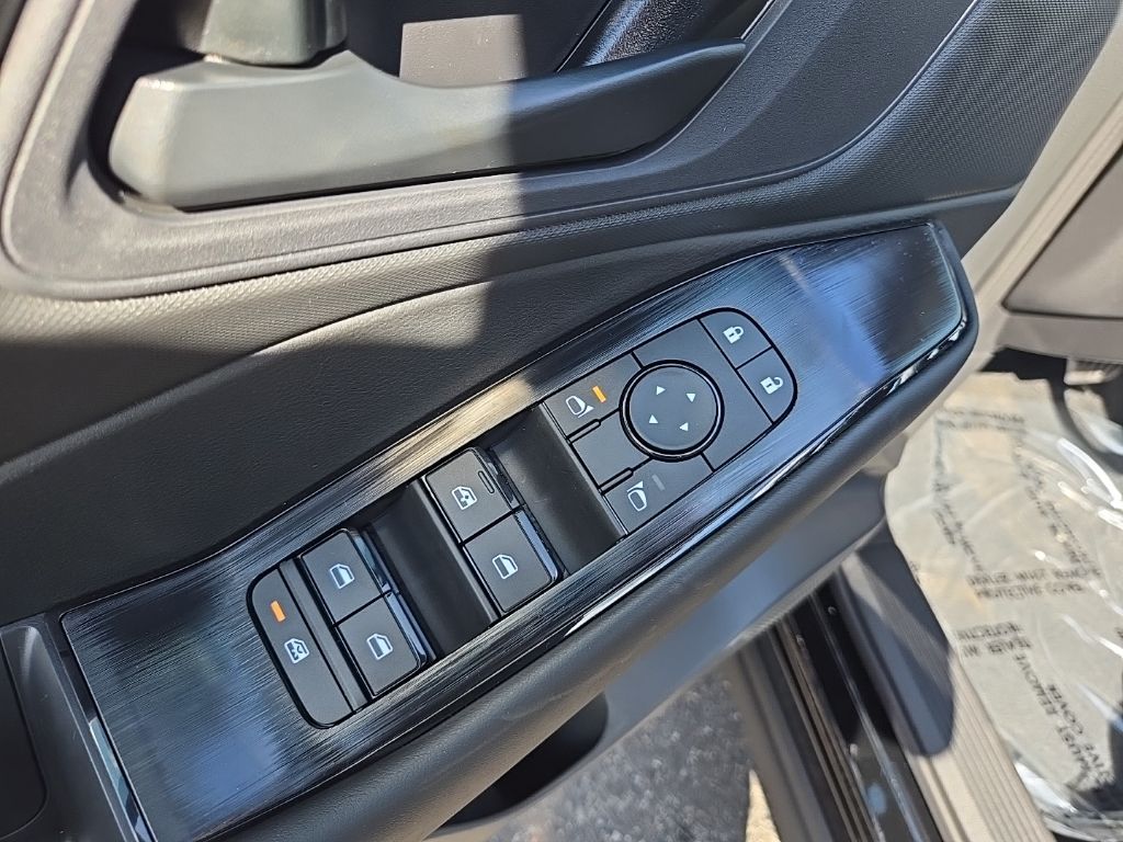 2026 Nissan Rogue S - Photo 10